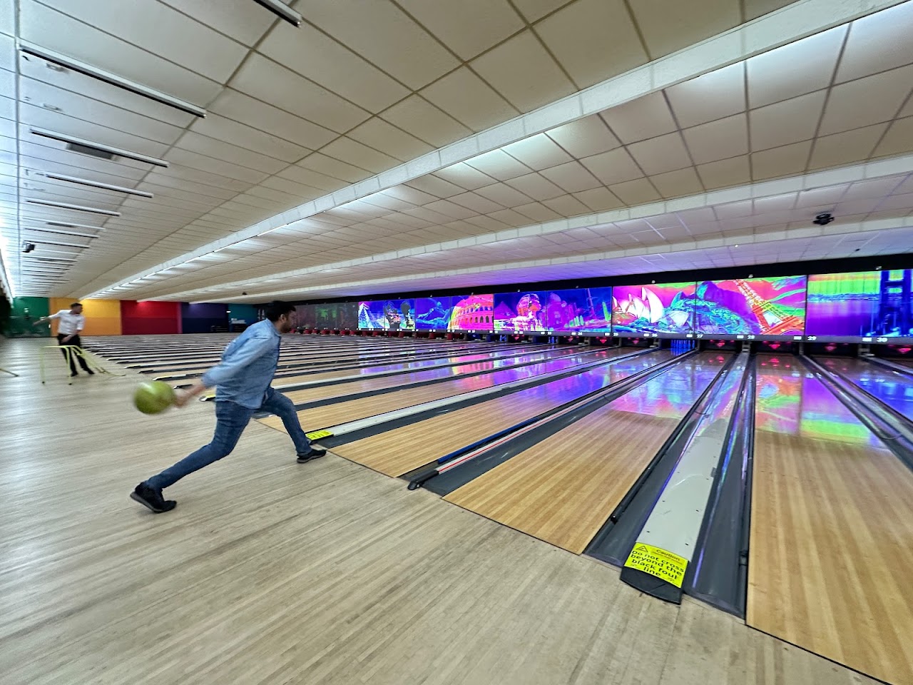 Airport Bowl