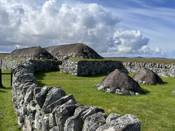 Arnol Black House