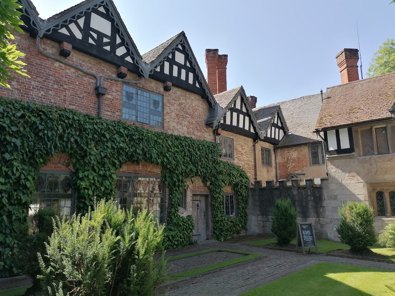 Baddesley Clinton