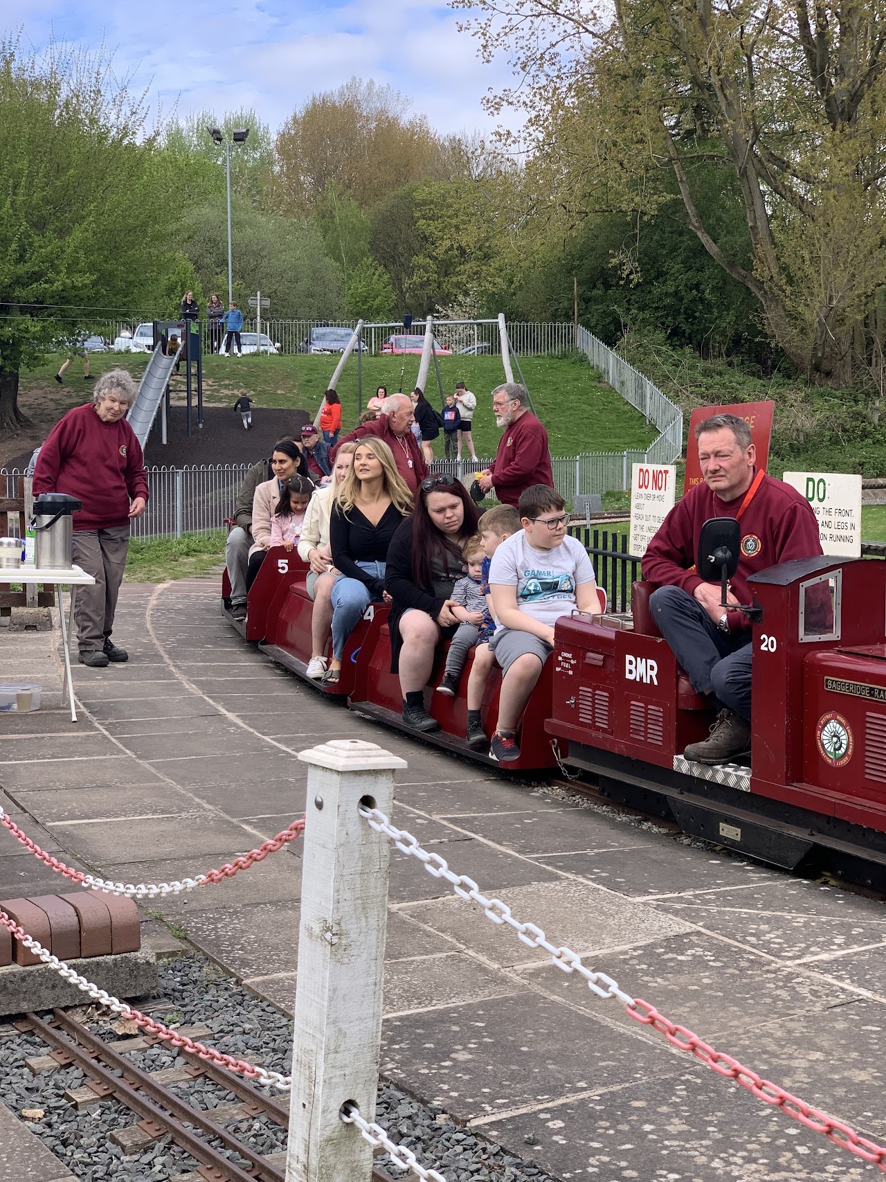 Baggeridge Country Park & Miniature Railway