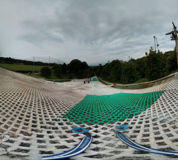 Brentwood Park Ski & Snowboard Centre