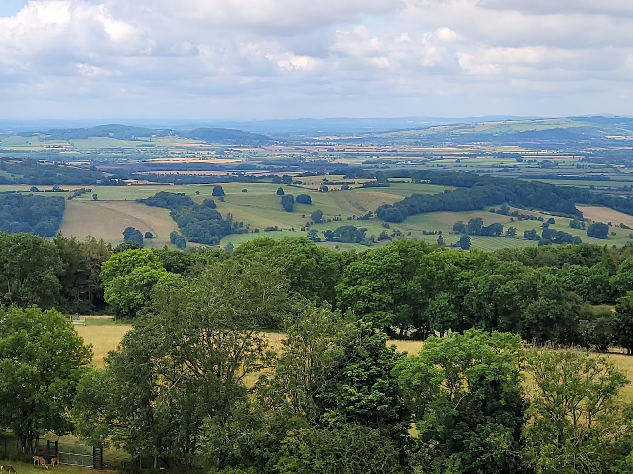 Broadway Tower Country Park
