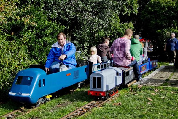 Brockwell Park Miniature Railway