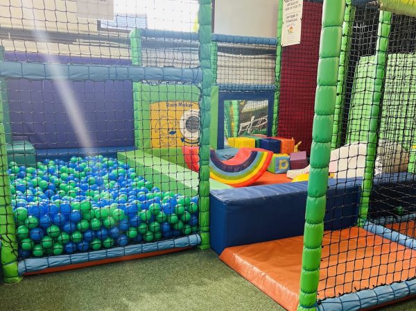 Buzy Bees Playbarn