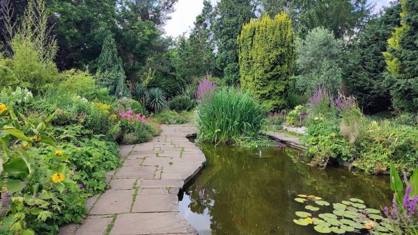Cheslyn House and Gardens