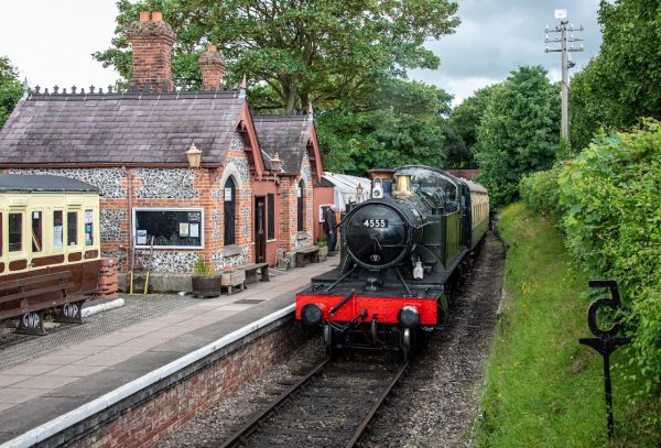 Chinnor and Princes Risborough Railway