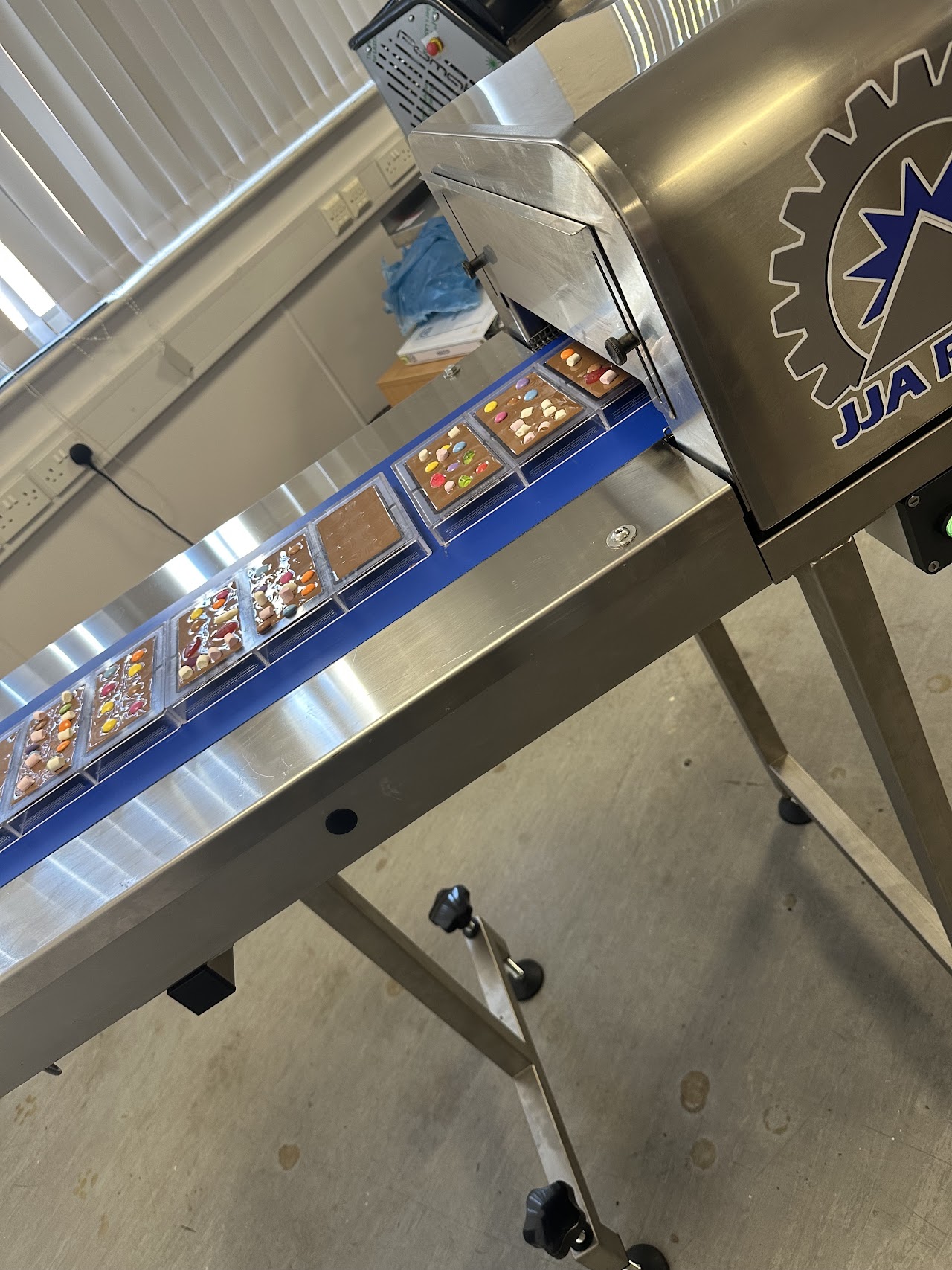 Chocolate Experiences with JJA Snack