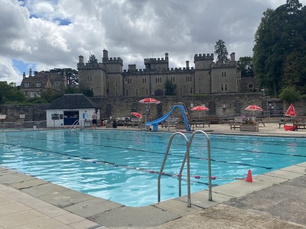 Cirencester Open Air Swimming Pool