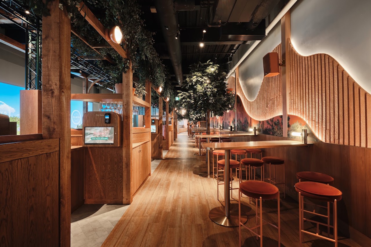 Clays Bar