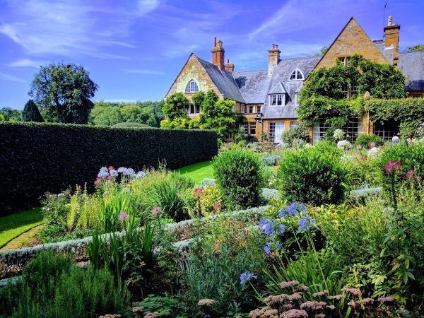 Coton Manor