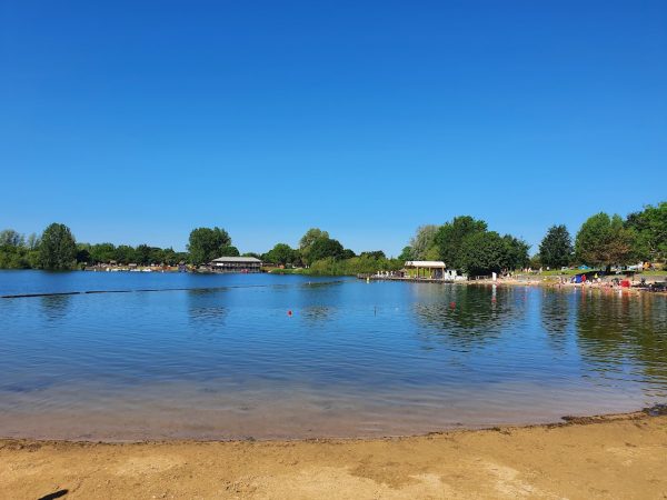 Cotswold Water Park & Beach