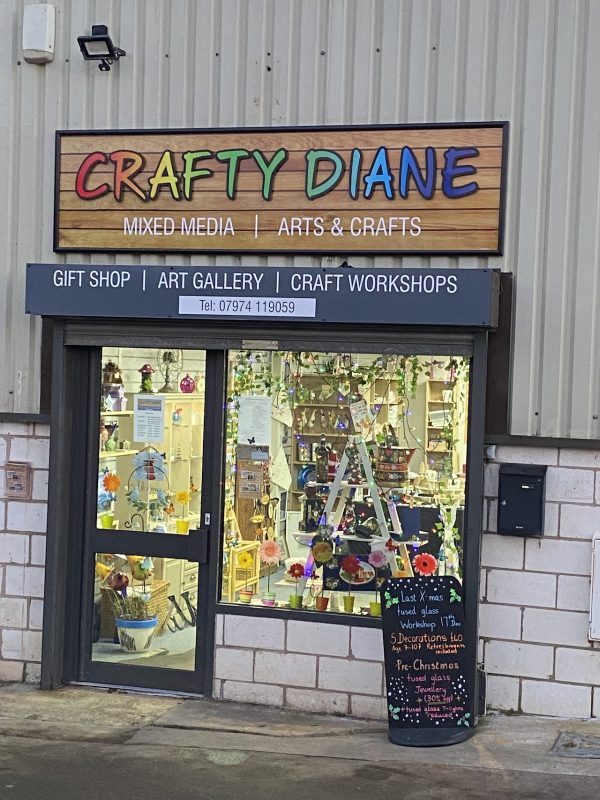 Crafty Diane Pottery Painting and Craft Workshops