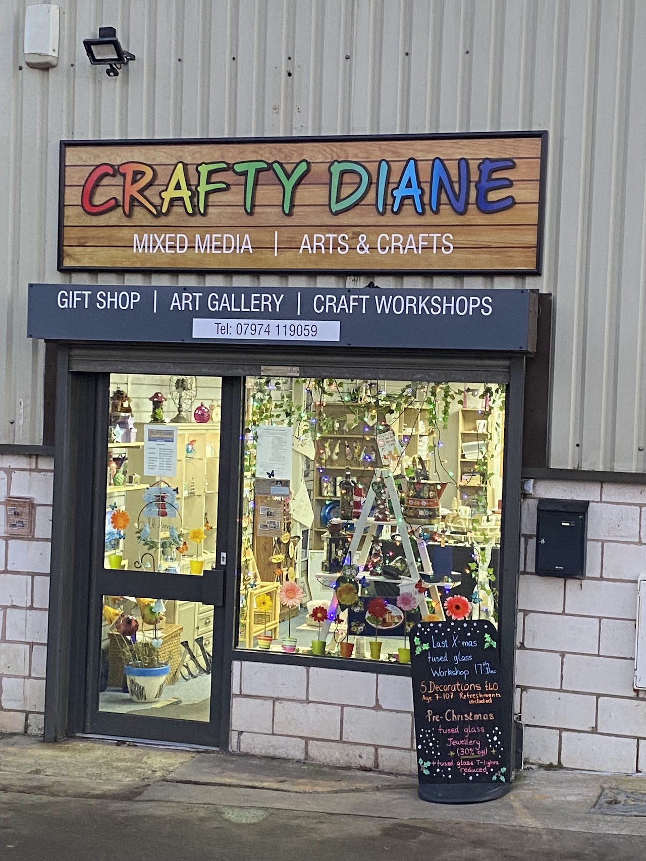Crafty Diane Pottery Painting and Craft Workshops