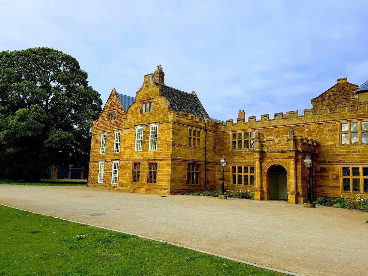 Delapre Abbey