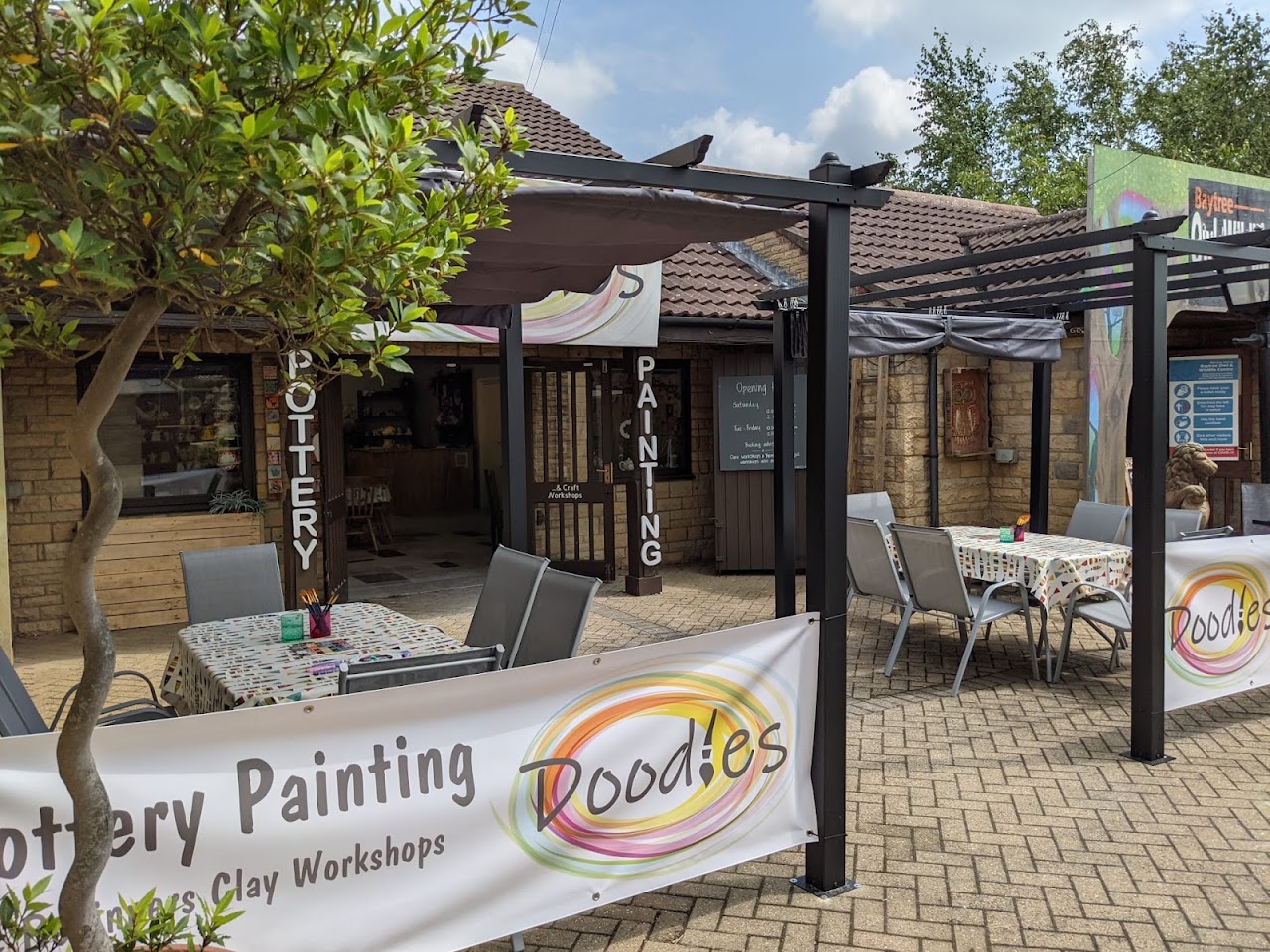 Doodles Pottery Painting