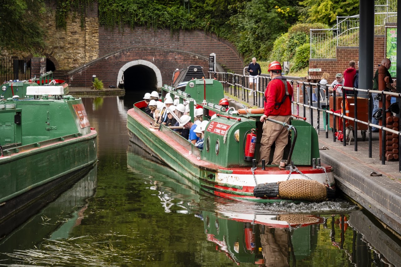 Dudley Canal Tunnel & Limestone Mines