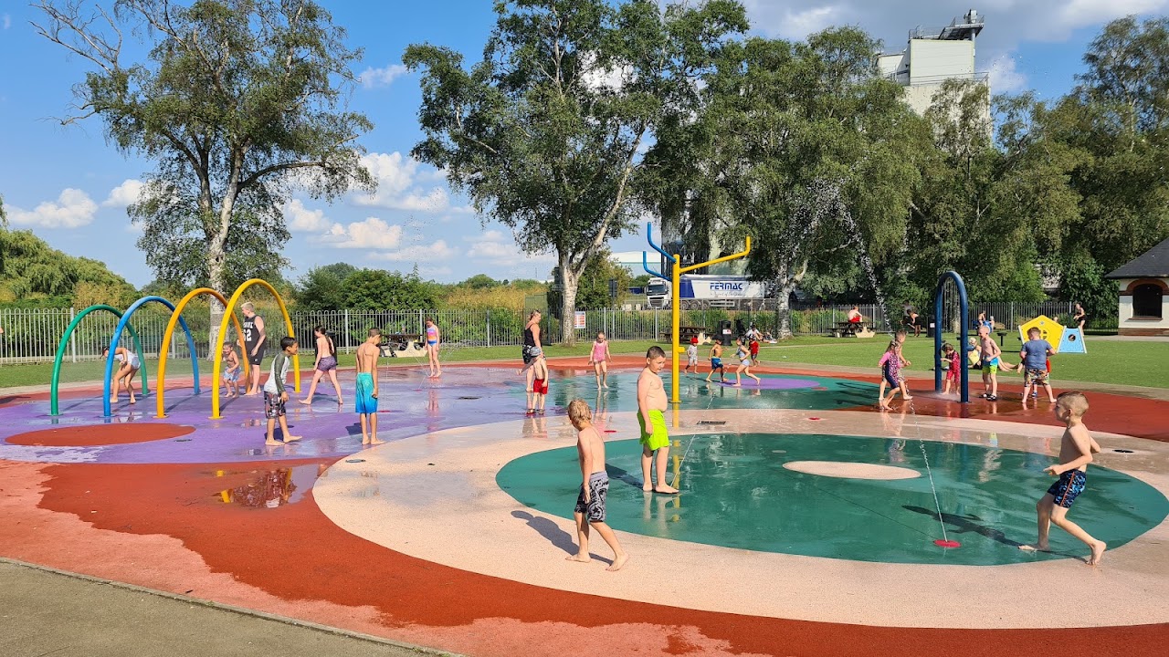 Embankment Splash Park