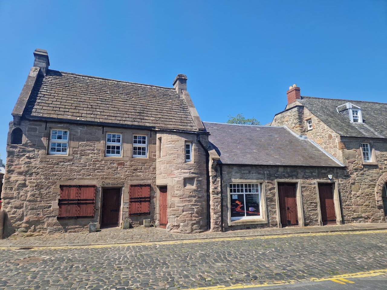 Fair Maids House Visitor and Information