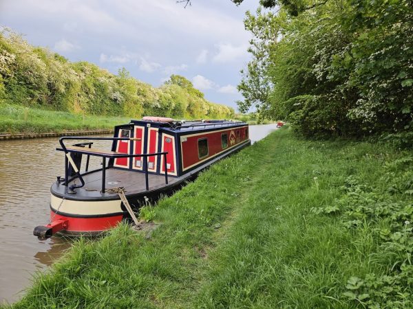 Floating Holidays - Day Boat Hire