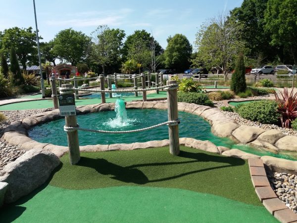 Four Ashes Golf Centre