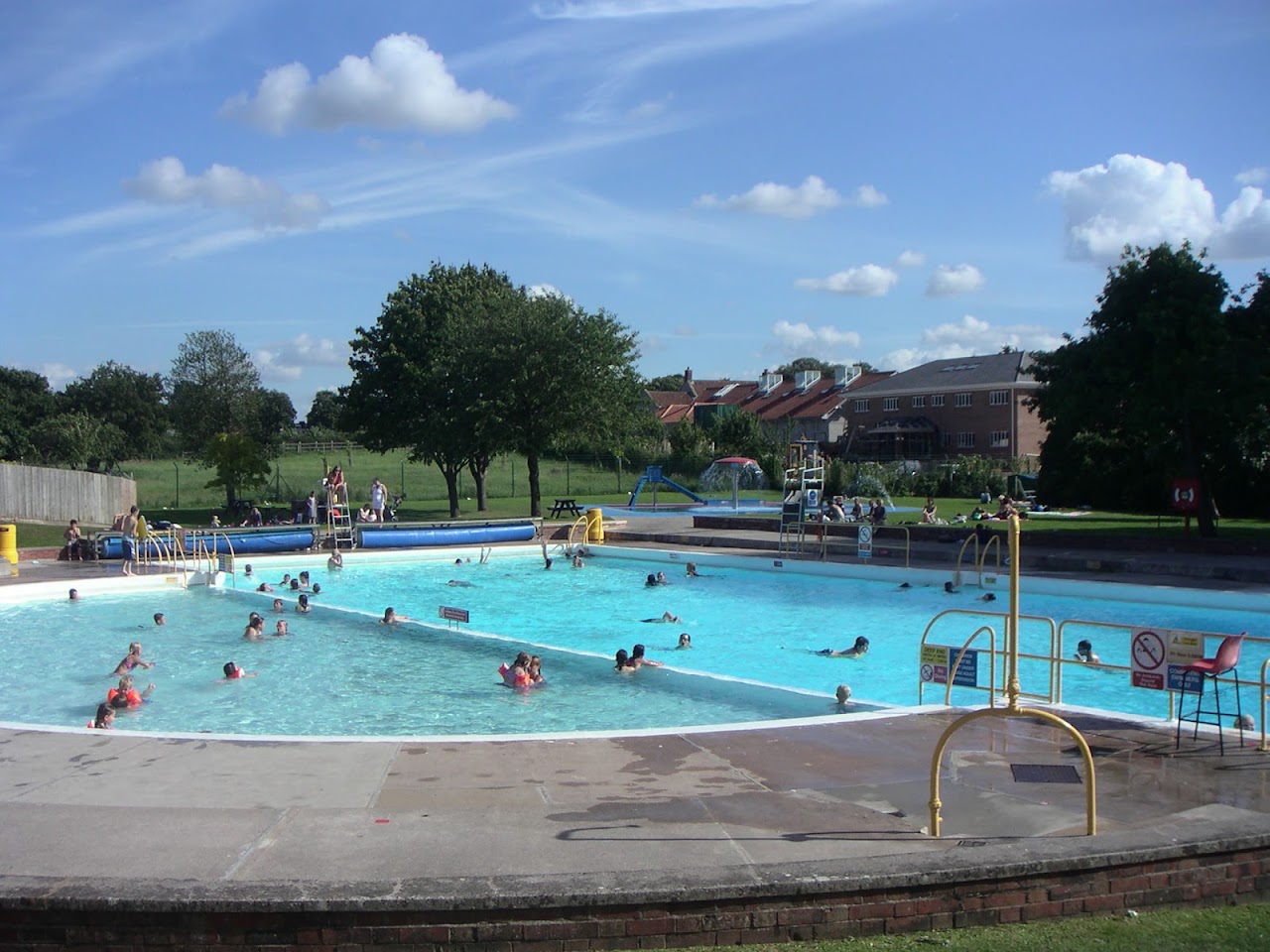 Greenbank Heated Outdoor Pool
