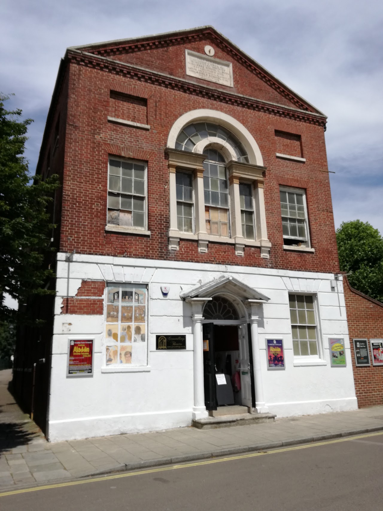 Groundlings Theatre