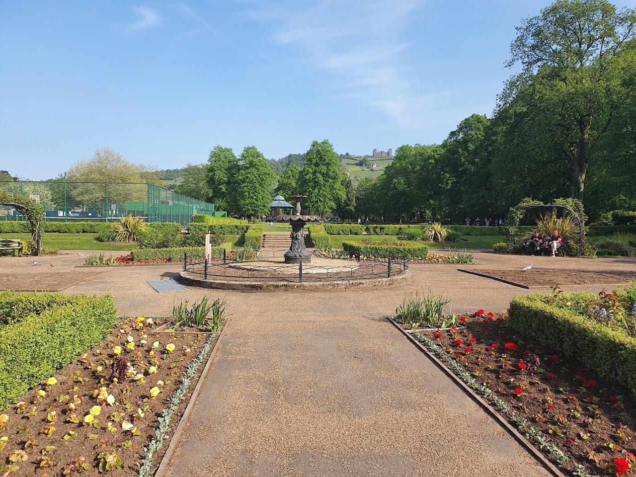 Hall Leys Park