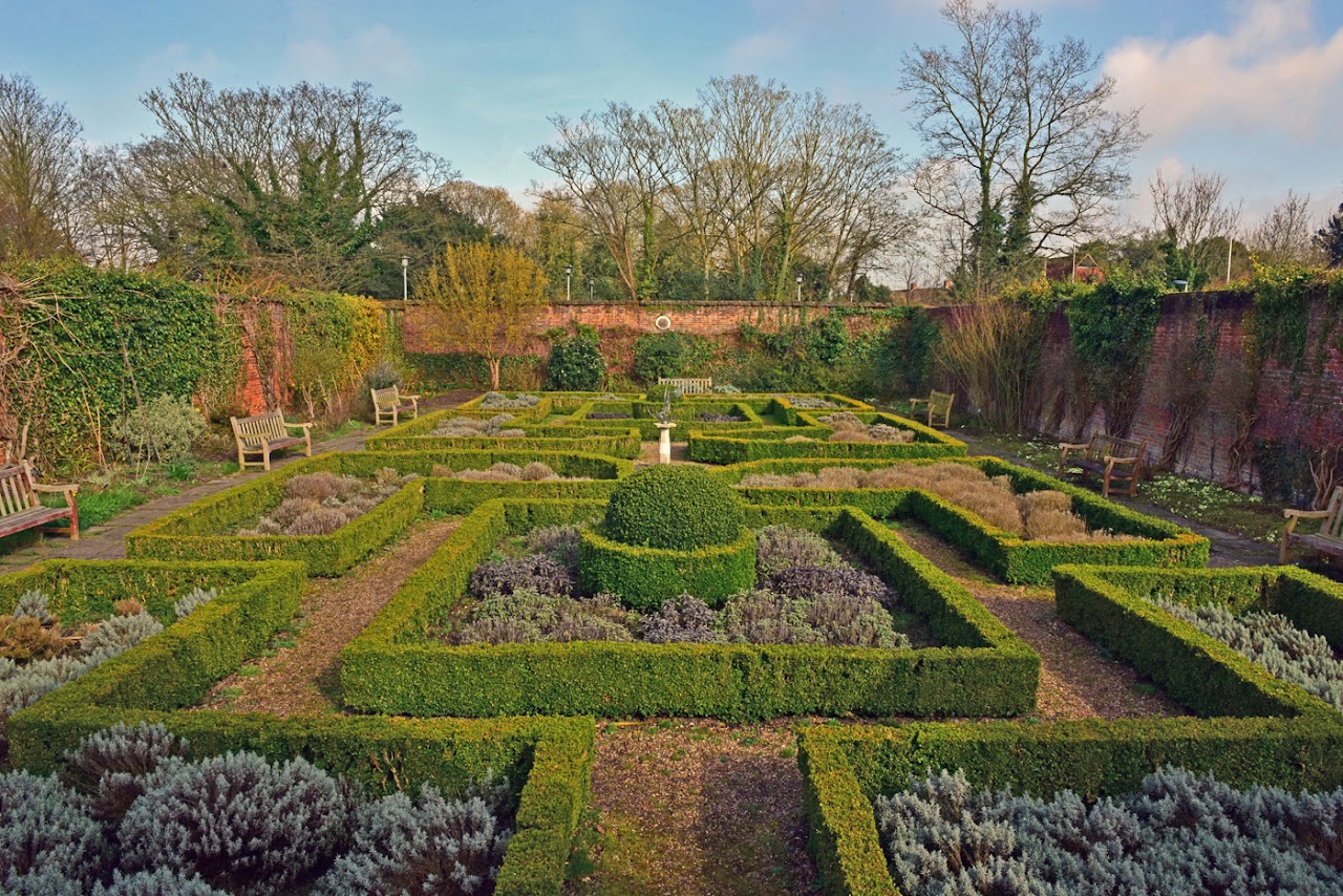 Harlow Museum & Walled Gardens