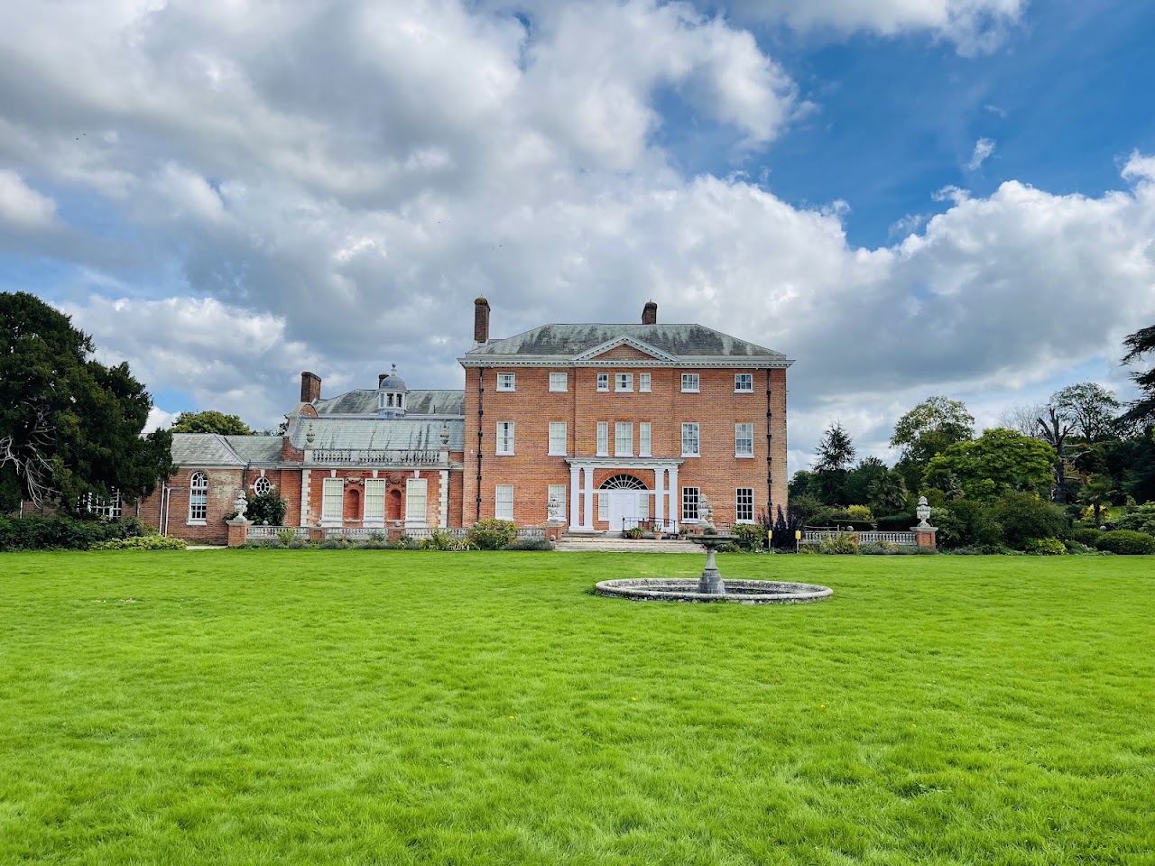 Hatchlands Park - National Trust
