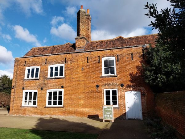 Headstone Manor and Museum