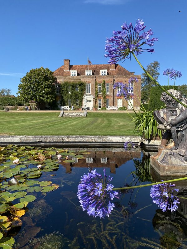 Hole Park Gardens