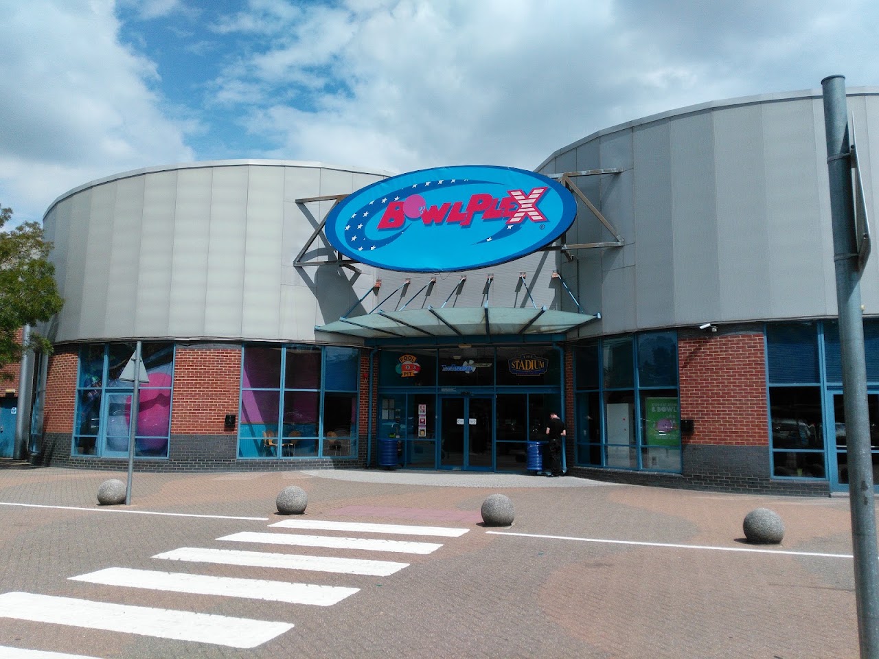 Hollywood Bowl Tunbridge Wells