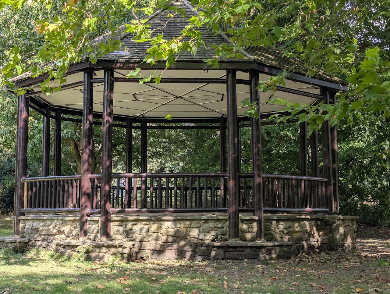 Hotham Park