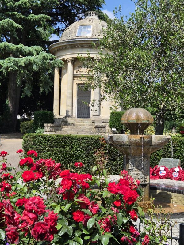 Jephson Gardens