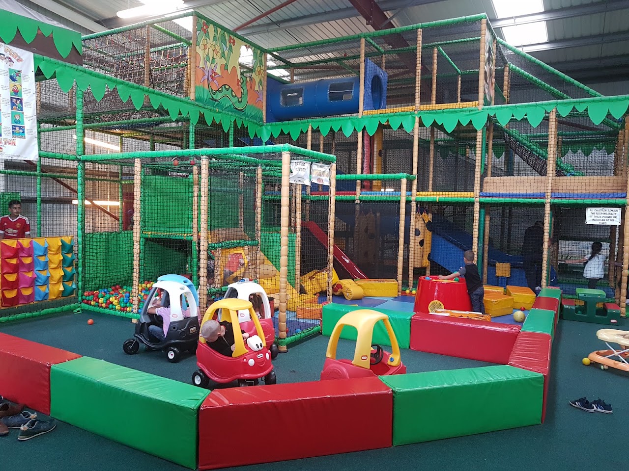 Jungle Mania Play Centre Sheffield