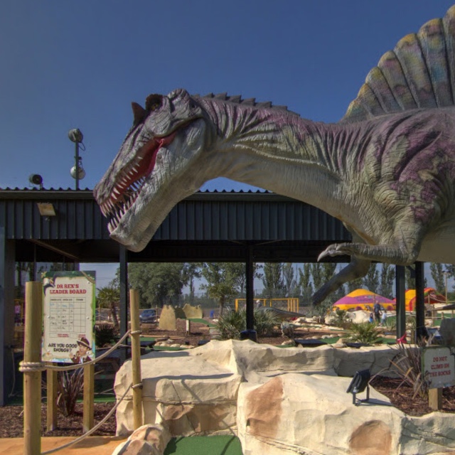 Jurassic Falls Adventure Golf