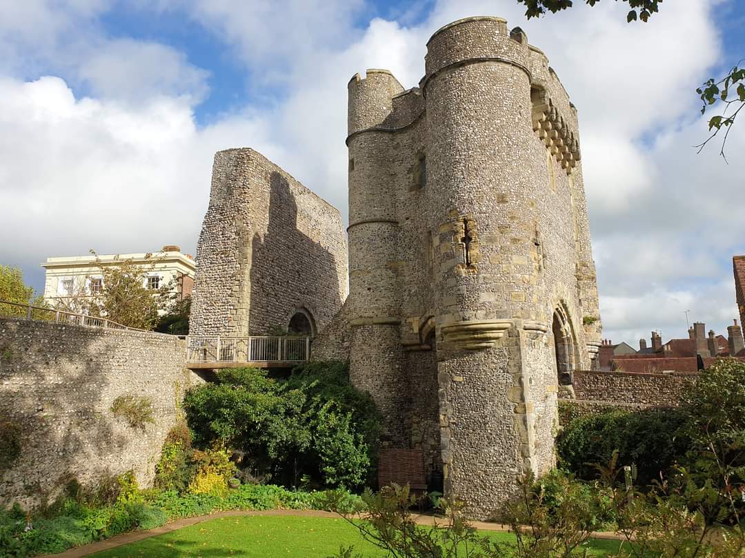 Lewes Castle
