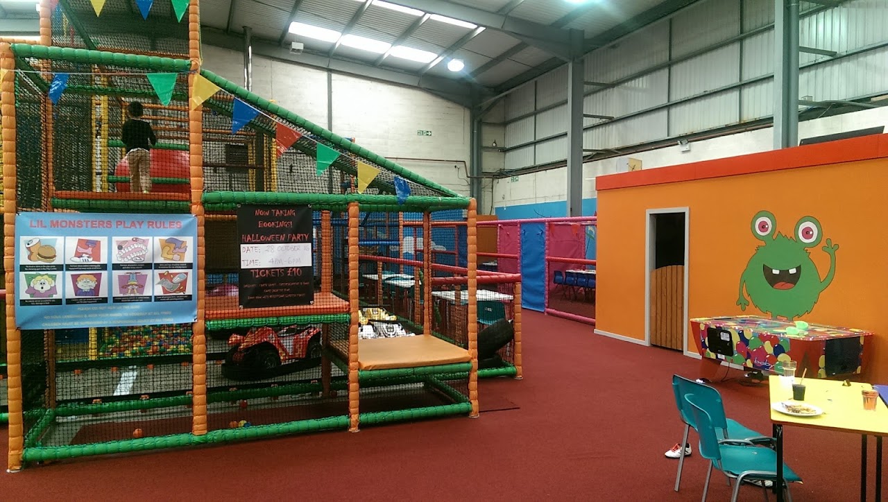 Lil Monsters Childrens Indoor Playhouse