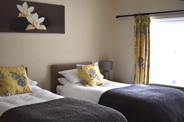 Lion Royal Hotel Trekking