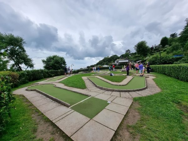 Lister Gardens Mini Golf