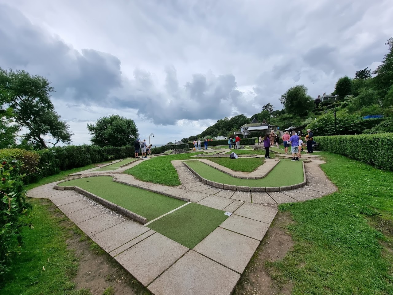 Lister Gardens Mini Golf