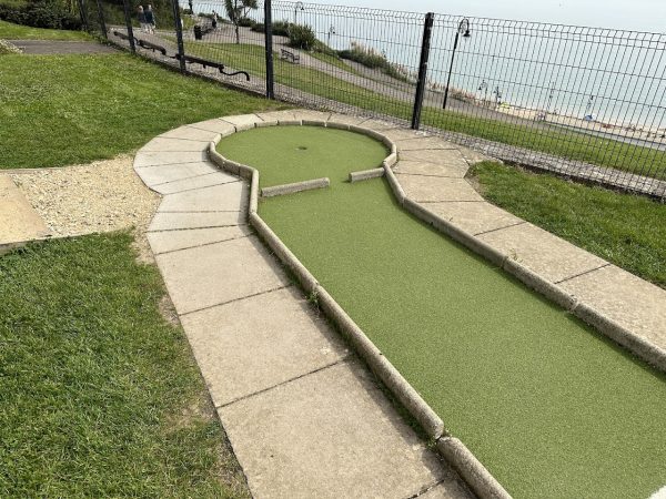Lister Gardens Mini Golf