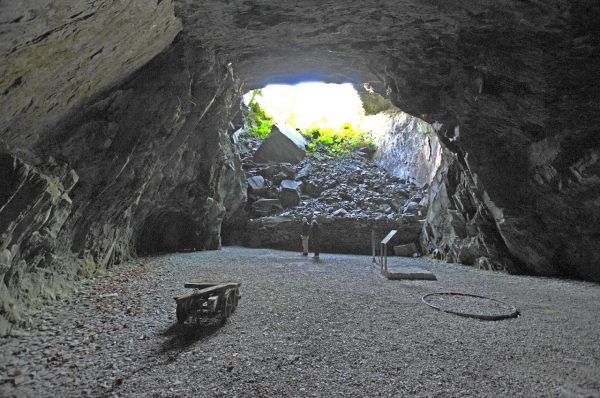 Llanfair Slate Caverns
