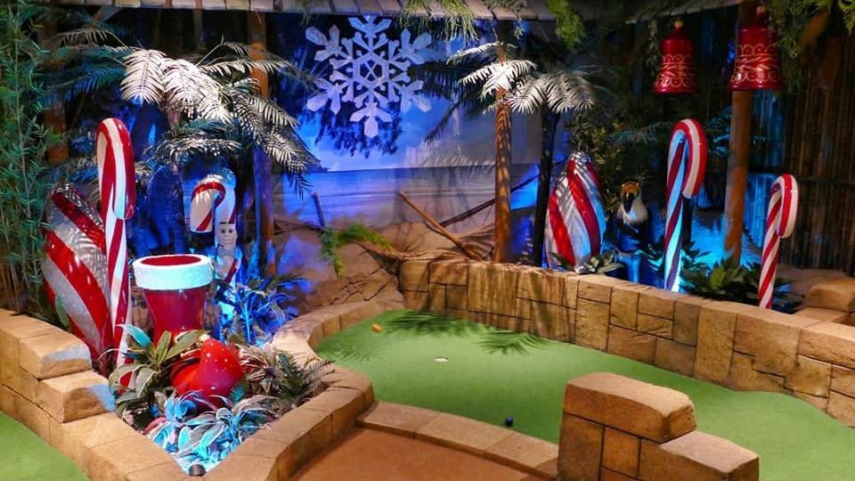 Lost Island Indoor Golf