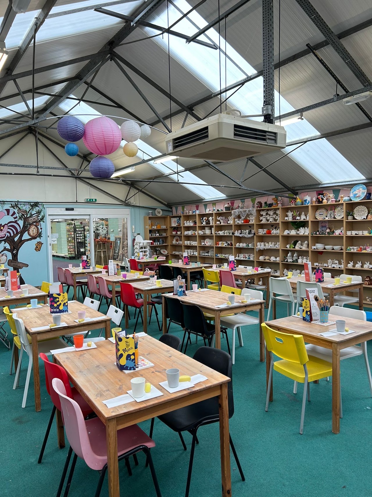 Mad Hatters Pottery Painting Cafe