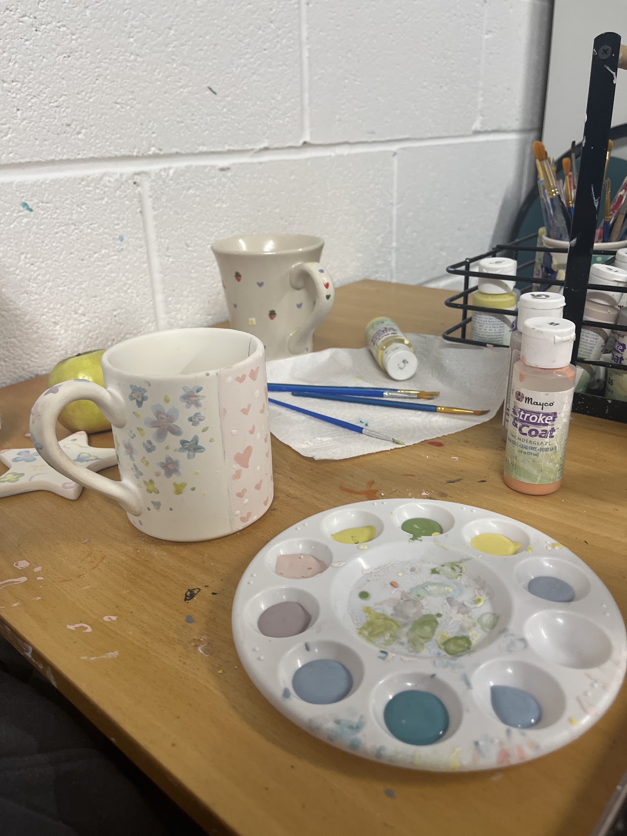 Maisie Gray Pottery & Crafts