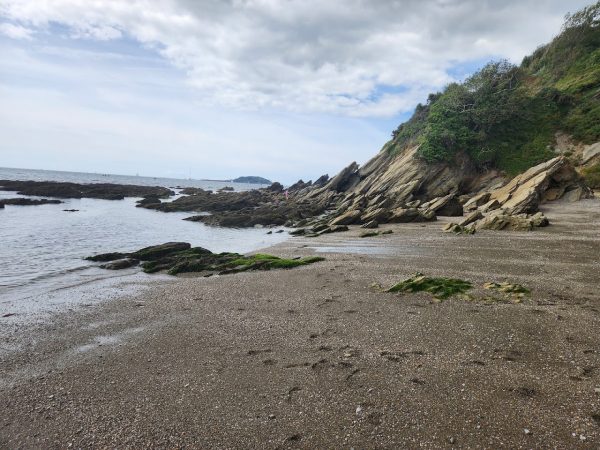 Millendreath Beach