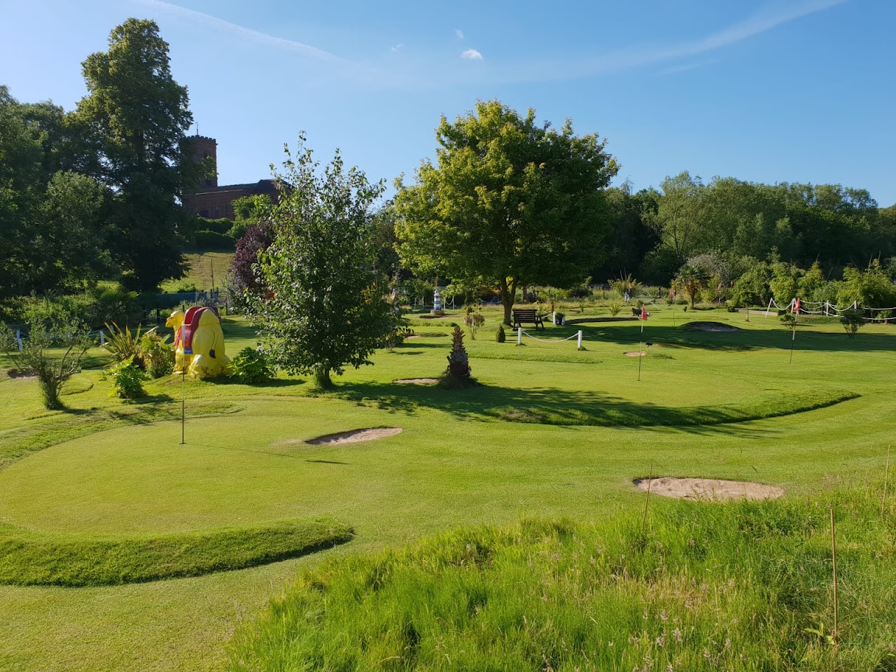 Mini-Pro Golf Parks