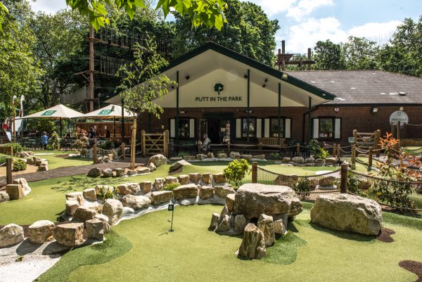 Putt in The Park