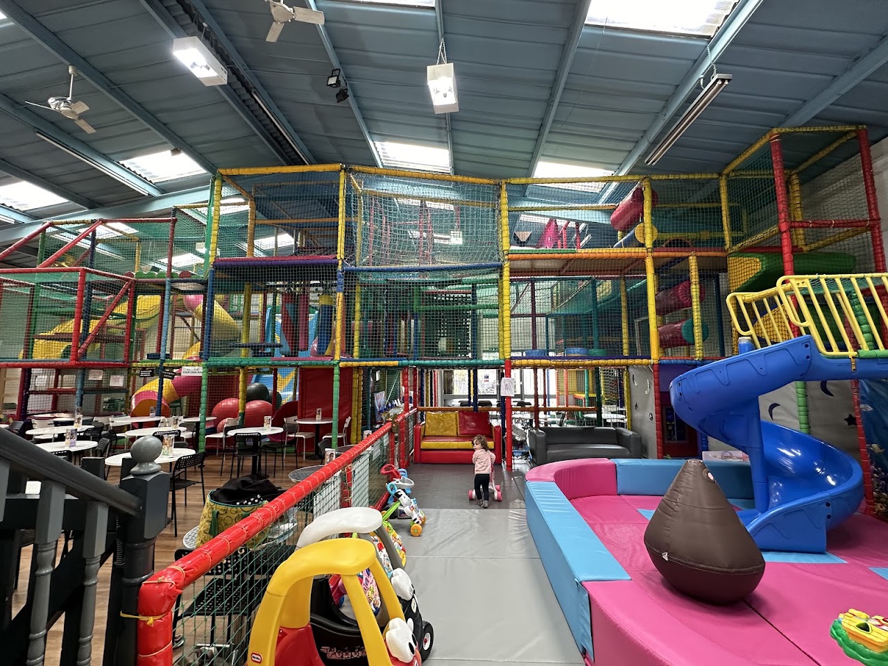 Round The Twist Dukinfield